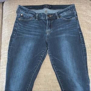 EUC Lucky Brand Lolita Skinny Jeans Size 27.